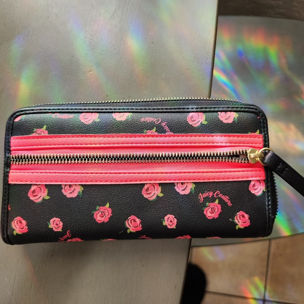 Juicy Couture wallet